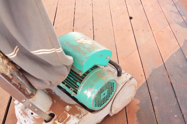 Cedar Deck Sanding in Huntington Station